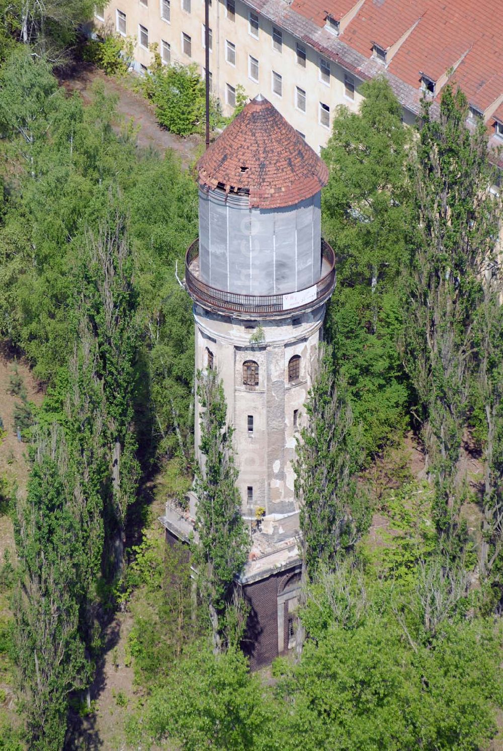 Aerial photograph Wünsdorf - Blick auf das Gelände der Waldstadt Wünsdorf, dem ehemaligen russischen Oberkommando in Wünsdorf (Brandenburg)