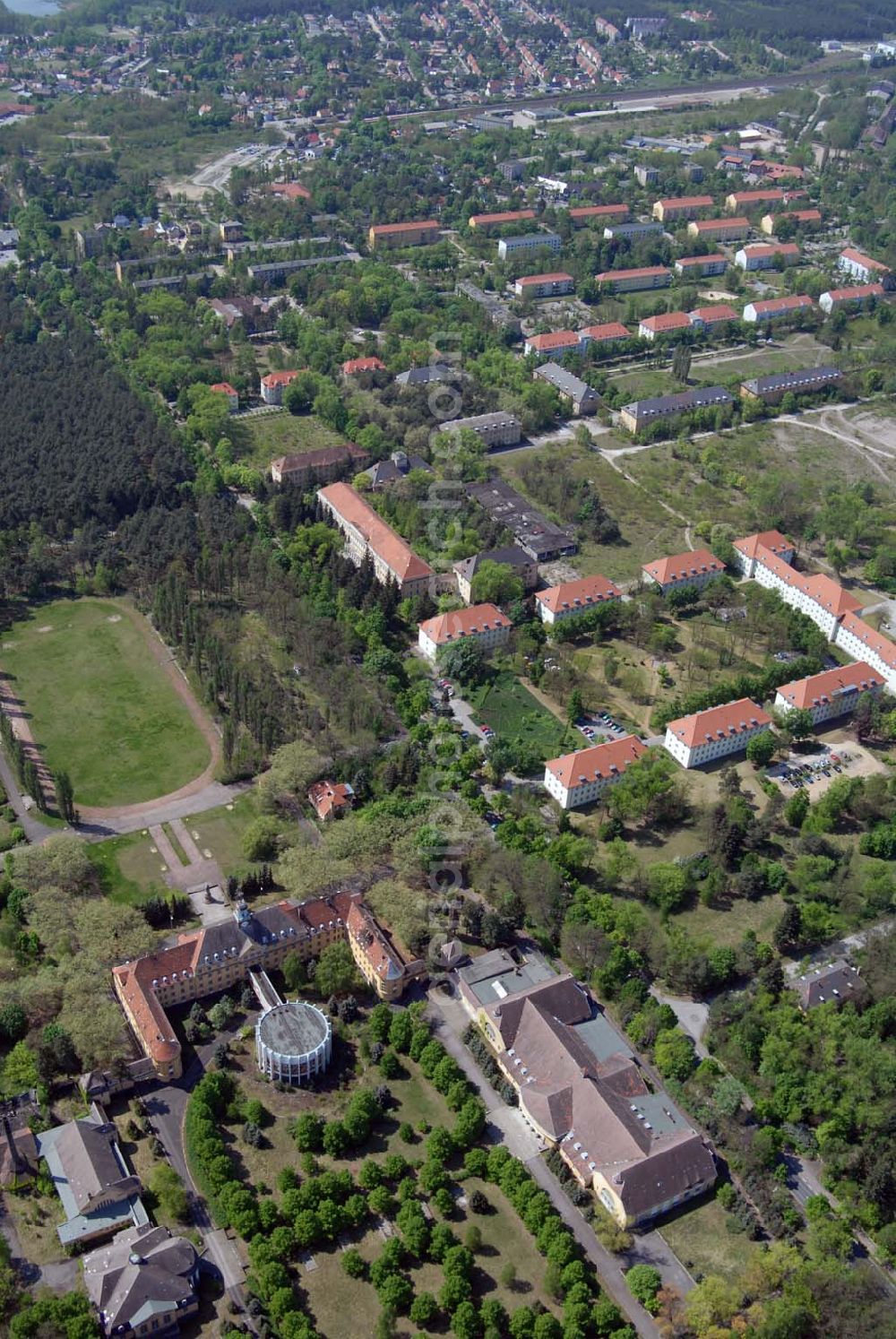 Wünsdorf from above - Blick auf das Gelände der Waldstadt Wünsdorf, dem ehemaligen russischen Oberkommando in Wünsdorf (Brandenburg)