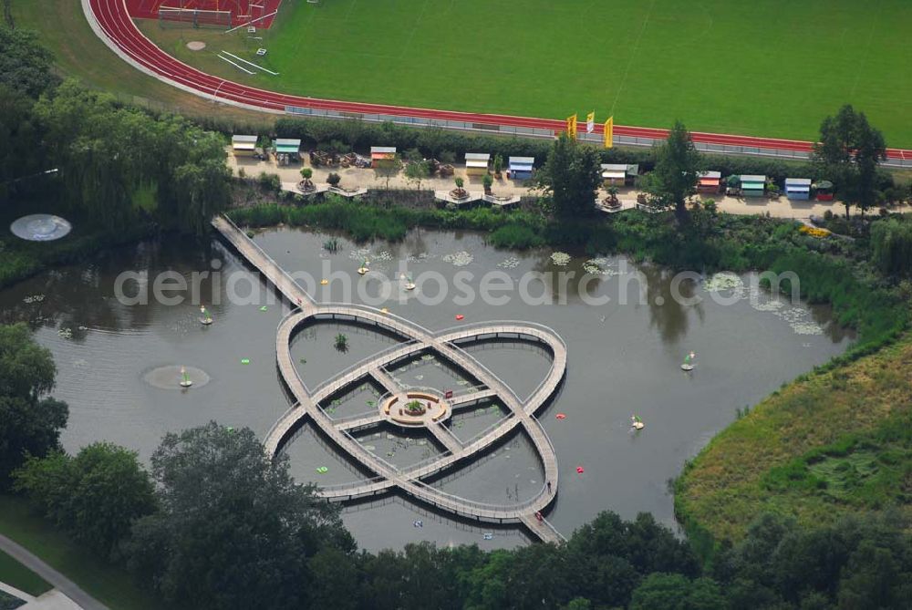 Rathenow from above - Blick auf das Gelände der Landesgartenschau 2006 in Rathenow, die dieses Jahr unter dem Motto Den Farben aud der Spur auf der Schwedendemm-Insel, dem Weinberg und in der Altstadt von Rathenow stattfindet. Kontakt: Landesgartenschau Rathenow 2006 GmbH, Schwedendamm 1, 14712 Rathenow, info@laga-rathenow2006.de,