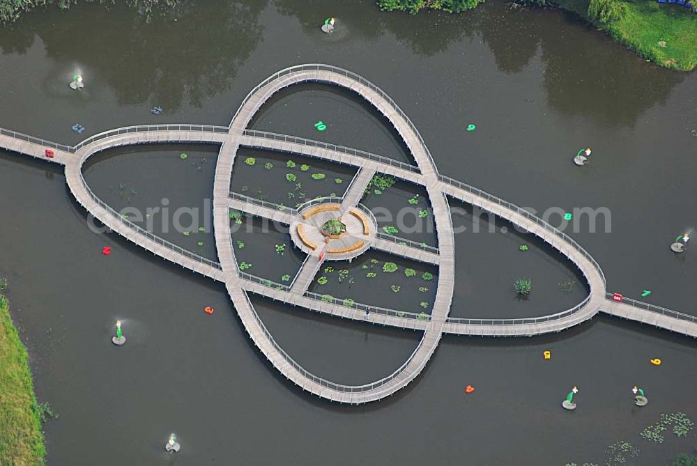 Rathenow from above - Blick auf das Gelände der Landesgartenschau 2006 in Rathenow, die dieses Jahr unter dem Motto Den Farben aud der Spur auf der Schwedendemm-Insel, dem Weinberg und in der Altstadt von Rathenow stattfindet. Kontakt: Landesgartenschau Rathenow 2006 GmbH, Schwedendamm 1, 14712 Rathenow, info@laga-rathenow2006.de,