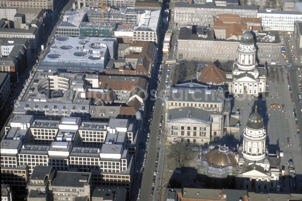 Aerial image Berlin - Blick auf den Gendarmenmarkt in Berlin-Mitte. 1995