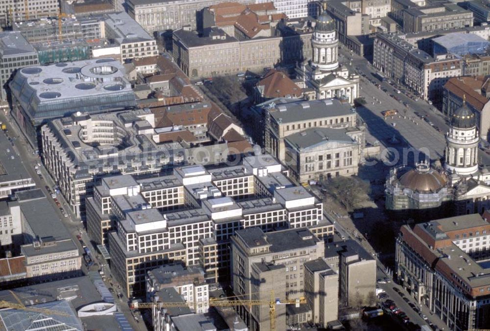 Berlin from the bird's eye view: Blick auf den Gendarmenmarkt in Berlin-Mitte. 1995