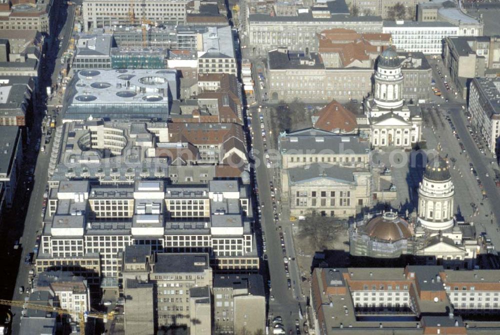 Aerial photograph Berlin - Blick auf den Gendarmenmarkt in Berlin-Mitte. 1995