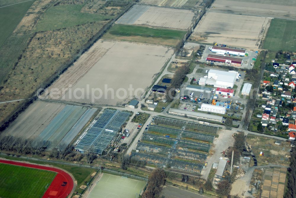 Aerial image Wartenberg - Blick auf die Gewächshausanlagen der Firma Schwarzkopf in Wartenberg