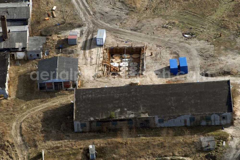 Aerial image Bernau - ; Blick auf das Gewerbegebiet in Bernau-Rehberge; ehemalige Luftnachrichtenkaserne wurde von den sowjetischen Streitkräften genutzt; seit 1996 siedeln sich immer mehr zivile Firmen an; Anschrift: Gewerbegebiet; 16321 Bernau