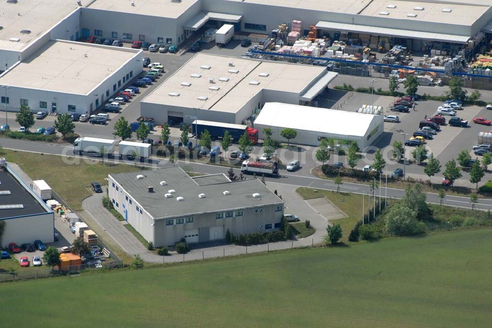 Rangsdorf from above - H.O.M.B.A.S; Vermietung von Veranstaltungs-, Schulungs und Seminarräume für Jugendweihen Familienfeiern etc.; Räumlichkeiten für jeden Anlass; “Proberaum” für Band, Chöre etc. mit Bühne; Mehrzweckraum mit und ohne Beschallung und Catering; Physiofit Physioterapie Mo.-Do. 7.00 - 20.00 Uhr-Fr.7.00 - 12.30 Uhr; Hotline : 0171 7 14 79 90; Tel.++ 49 (0) 3 37 08 2 18 00; Fräntzel Kunststoffe GmbH; Tel. 033708 - 4 23 0; Fax 033708 - 4 23 33; real,- SB Warenhaus; Mo.- Fr.: 8.00-20.00, Sa.: 8.00-22.00; im Gewerbegebiet Theresenhof; DE - 15834 Berlin Rangsdorf; Telefon: 03 37 08 / 23 00; Telefax: 03 37 08 / 23 09 9;