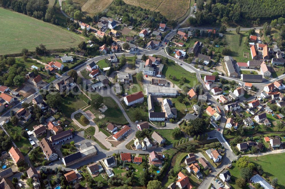 Großstöbnitz from the bird's eye view: Blick auf den Ortsteil Großstöbnitz der Stadt Schmölln.