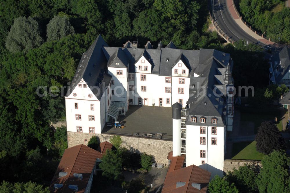 Aerial image Idstein - Blick auf das Pestalozzi - Gymnasium in Idstein. Es ist im Renaissance-Schloss Idstein untergebracht, welches auch besichtigt werden kann. Adresse: Schlossgasse 22, 65510 Idstein, Tel. +49 (0)6126 9454 0, Fax +49 (0)6126 94542 0, EMail poststelle@psi.idstein.schulverwaltung.hessen.de