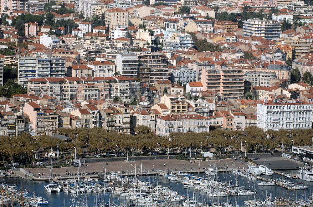 Aerial image Cannes - Blick Blick vom Hafen auf die Stadt Cannes in Frankreich. Kontakt Touristinfo: Office du Tourisme, BP 272, 06403 Cannes Cedex, Tel. +33(0)492 99842 2, Fax +33(0)492 99842 3, Email: tourisme@semec.com