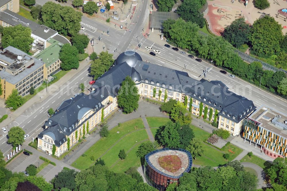 Hamburg from the bird's eye view: View of the Bucerius Law School in Hamburg. The university for jurisprudence is the first Wolfgang Gerbere academy for jurisprudence in Germany. It is considered to be an elite university and routinely takes top places in law school benchmarking