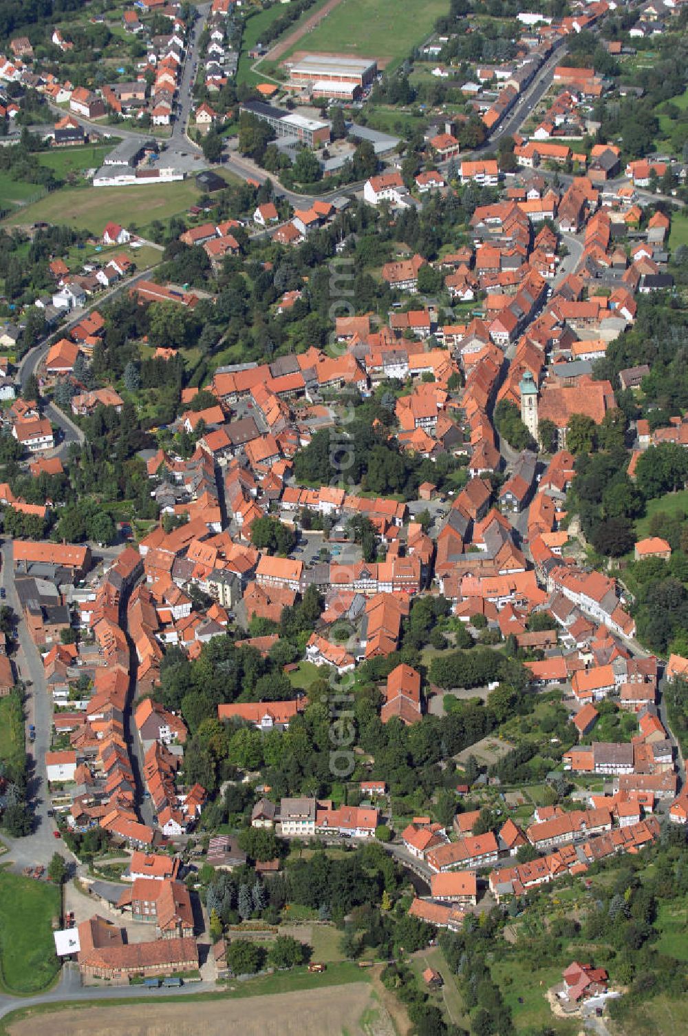 Aerial photograph Hornburg - Blick auf Hornburg. Hornburg ist eine Kleinstadt im Landkreis Wolfenbüttel. Sie liegt am Fluss Ilse und ist ein staatlich anerkannter Erholungsort sowie eine Fachwerkstatt. Kontakt: Rathaus Hornburg, Pfarrstraße 5, 38315 Hornburg; Tel.: +49(0)5334 94911, Fax: +49(0)5334 948910, Achim Walder: