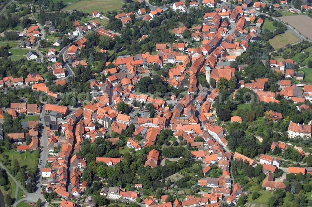 Hornburg from above - Blick auf Hornburg. Hornburg ist eine Kleinstadt im Landkreis Wolfenbüttel. Sie liegt am Fluss Ilse und ist ein staatlich anerkannter Erholungsort sowie eine Fachwerkstatt. Kontakt: Rathaus Hornburg, Pfarrstraße 5, 38315 Hornburg; Tel.: +49(0)5334 94911, Fax: +49(0)5334 948910, Achim Walder: