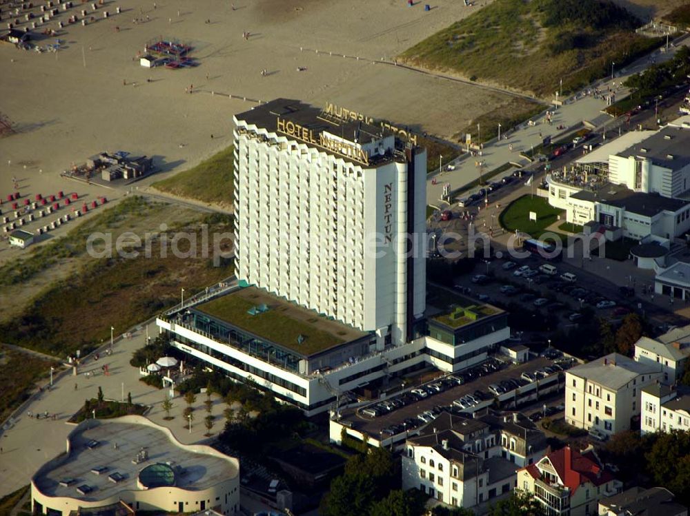 Rostock - Warnemünde from above - Warnemünde:Blick auf das Hotel NEPTUN Seestraße 19; 18119 Warnemünde: Tel. 0381/ 777 871; Fax. 0381/ 777 400; E-Mail: SilkeGreven@hotel-neptun.de