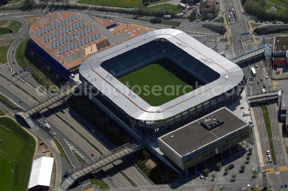 St. Gallen from the bird's eye view: Blick auf das IKEA Einrichtungshaus St. Gallen / Schweiz neben dem Stadion AFG Arena. Adresse: IKEA AG, Niederlassung St. Gallen, Zürcherstrasse 460, CH-9015 St. Gallen