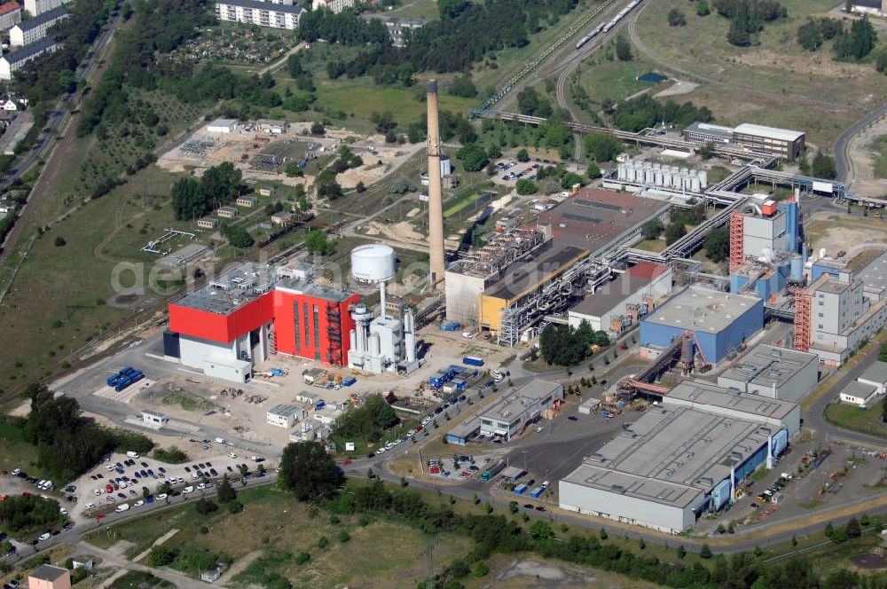 Aerial image Premnitz - Blick auf den Industriepark Premnitz IPP mit der EEW Premnitz GmbH. Sie erzeugt Energie, Wärme und Prozessdampf aus Abfallverbrennung. Kontakt Industriepark: Stadt Premnitz, Mike Stampehl, G.-Hauptmann-Str. 21, 14 727 Premnitz, Tel. +49 (0)3386 259 133, +49 (0)3386 259 111, Email m.stampehl@premnitz.de