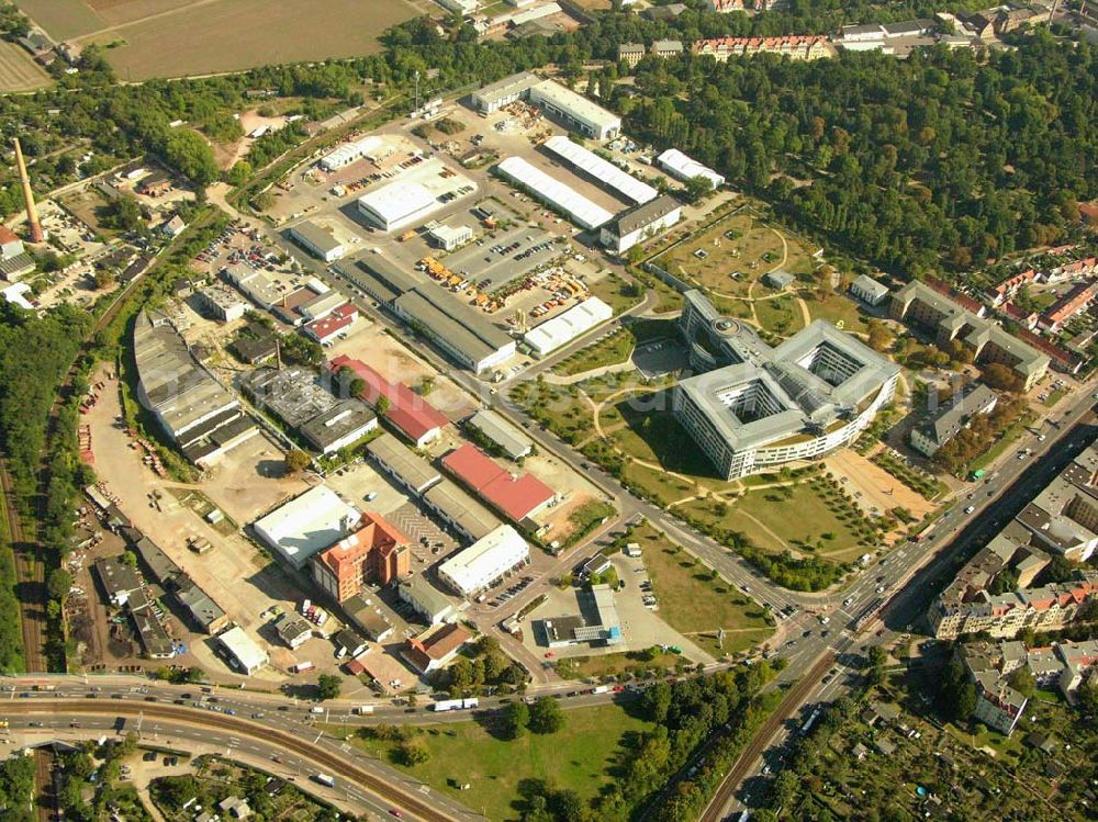 Halle / Saale / Sachsen - Anhalt from above - Industriepark an der B80 in Halle / Saale