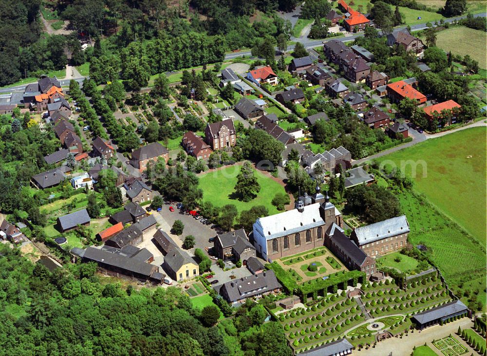 Aerial image Kamp-Lintfort - Blick auf das 875 Jahre alter Zisterzienserkloster Kloster Kamp am Niederrhein. Cistercian monastery Kloster Kamp on the Lower Rhine.