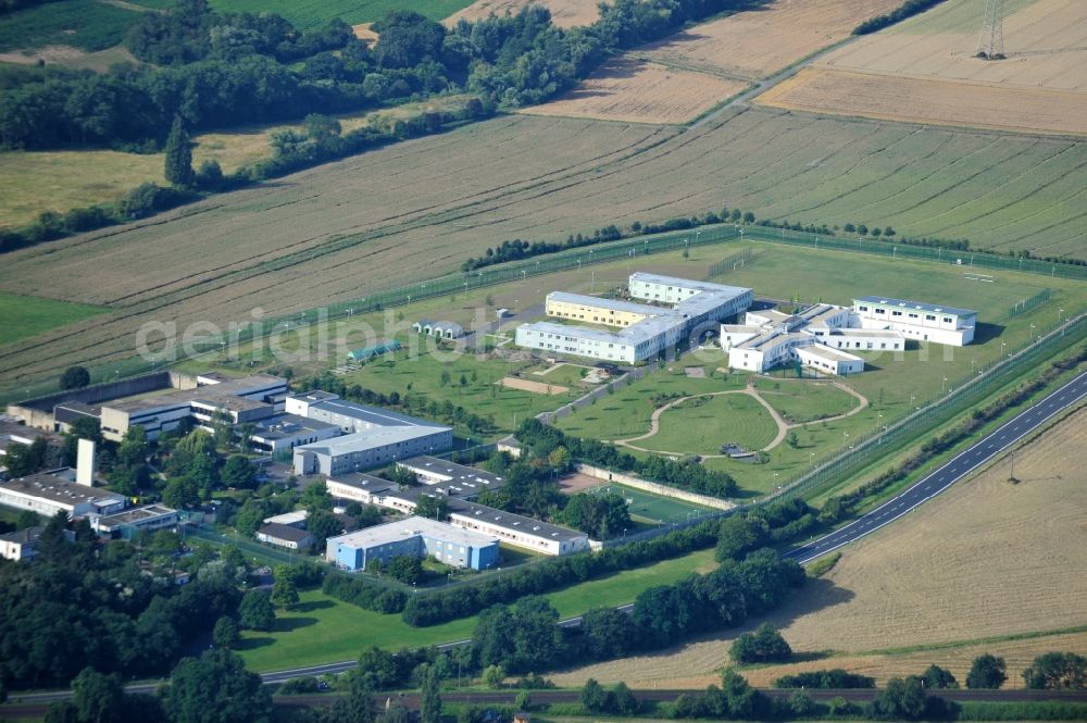 Andernach from the bird's eye view: View of the Clinic for Forensic Psychiatry-Good in Andernach in Rhineland-Palatinate. The clinic of the Rhein-Mosel-clinic Andernach is located near the train station Weißenthurm