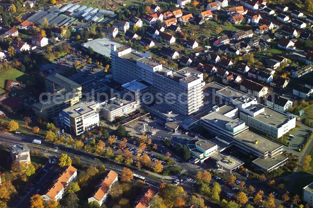 Fulda from above - 28.10.2005 Fulda, Das Klinikum Fulda gewährleistet effektive Zusammenarbeit der medizinischen Kliniken und Abteilungen. Klinikum Fulda, Pacelliallee 4