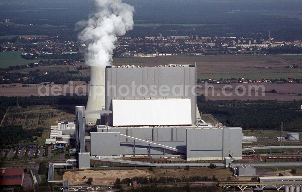 Aerial photograph Spremberg - Blick auf das Kraftwerk Schwarze Pumpe in Spremberg. Kontakt: INDUSTRIEPARK SCHWARZE PUMPE Projektgruppe Standortentwicklung, An der Heide, 03130 Spremberg, Telefon:035 64 /69 38 68, Telefax:035 64 /69 32 48,