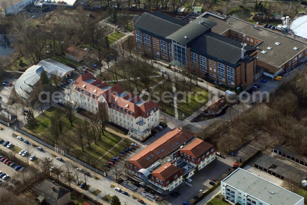 Bernau from the bird's eye view: ; Blick auf das Krankenhaus und Herzzentrum in Bernau; Evangelisch -Freikirchliches Krankenhaus und Herzzentrum Brandenburg; Ladeburger Straße 17; 16321 Bernau; Tel.:03338/6940;