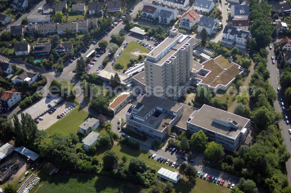 Aerial image Groß-Umstadt - Blick auf die Kreisklinik in Groß-Umstadt. Es ist ein Krankenhaus der Grund- und Regelversorgung. Es wurde 1968 in Betrieb genommen und stellt 289 Betten bereit. Adresse: Krankenhausstr.11, 64823 Groß-Umstadt, Tel. +49 (0)6078 79 0, Fax +49 (0)6078 79 349, Email betriebleitung@kreiskliniken-dadi.de