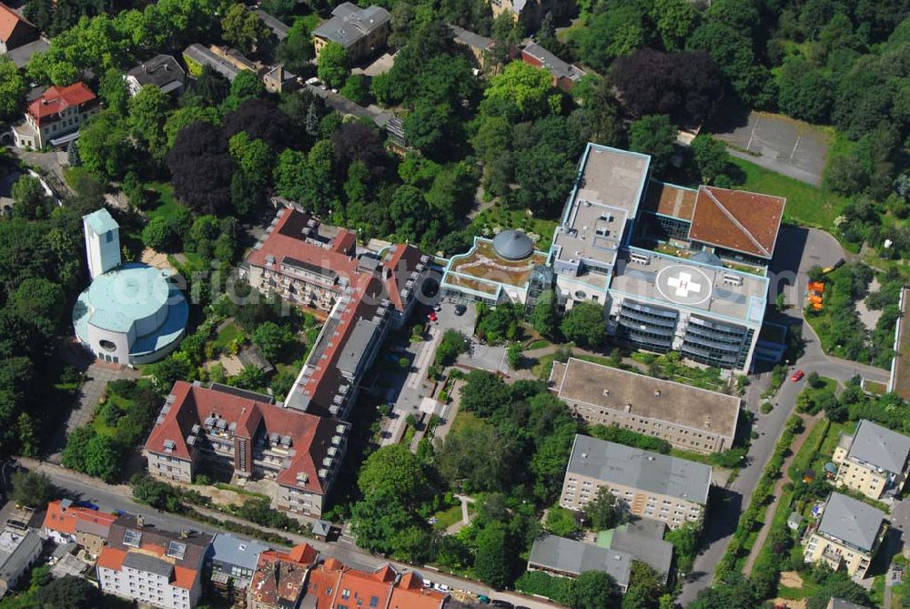 Aerial image Leipzig - Blick auf das Leipziger Elisabethkrankenhaus (St. Elisabeth Krankenhaus Leipzig Akademisches Lehrkrankenhaus der Universität Leipzig Biedermannstraße 84 04277 Leipzig Gemeinnützige Gesellschaft mbH des Katholischen Kirchenlehens St. Trinitatis zu Leipzig Tel.: (0341) 3959 - 0 Fax: (0341) 3959 - 233 E-Mail: info@ek-leipzig.de Achim Walder: