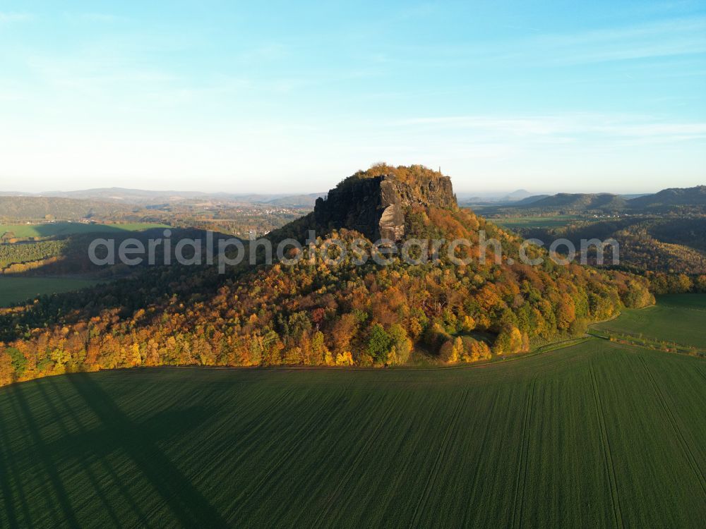 Aerial image Porschdorf - View of the Lilienstein and the Elbe Valley in Saxon Switzerland near Prossen in the state of Saxony. The landscape on the banks of the Elbe is part of the Saxon Switzerland National Park