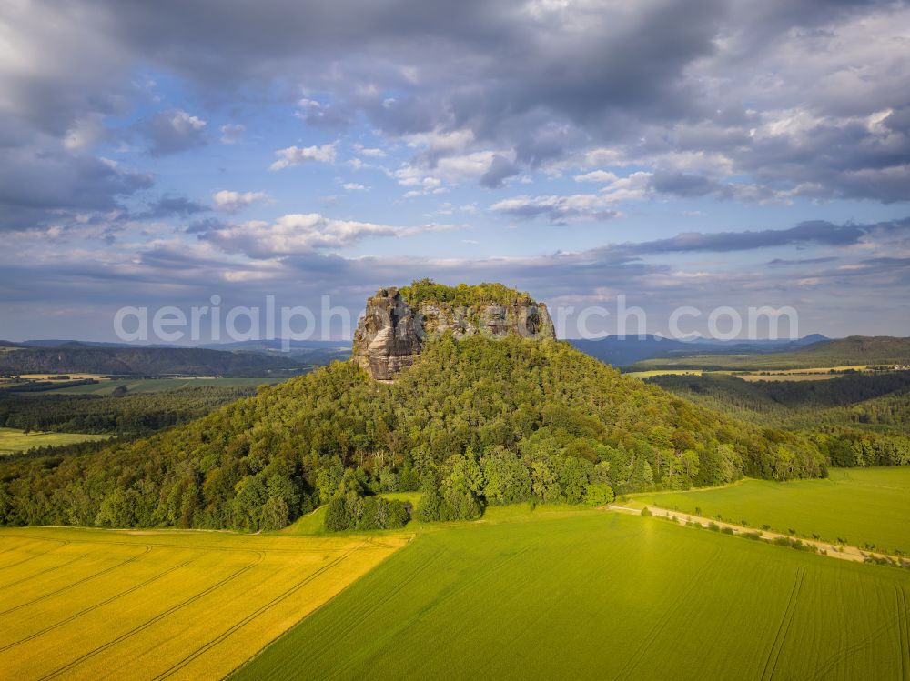 Aerial image Porschdorf - View of the Lilienstein and the Elbe Valley in Saxon Switzerland near Prossen in the state of Saxony. The landscape on the banks of the Elbe is part of the Saxon Switzerland National Park