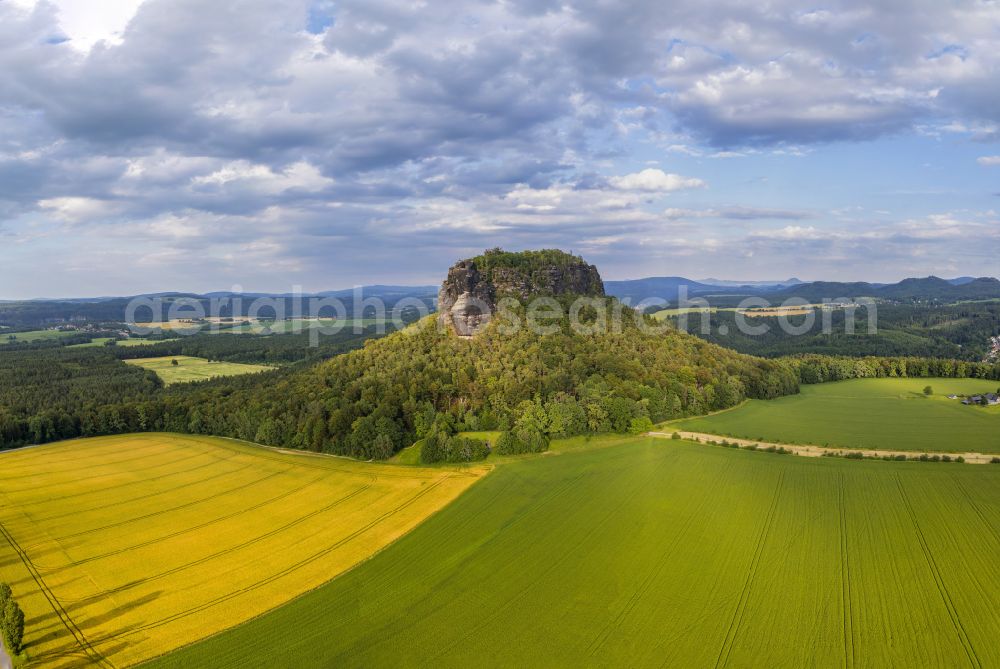 Aerial photograph Porschdorf - View of the Lilienstein and the Elbe Valley in Saxon Switzerland near Prossen in the state of Saxony. The landscape on the banks of the Elbe is part of the Saxon Switzerland National Park