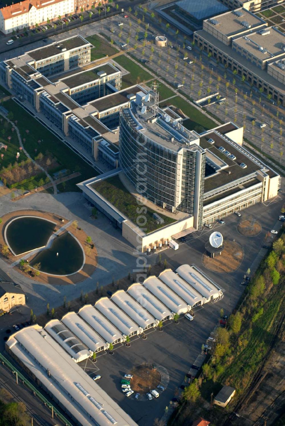 Aerial photograph Leipzig - Blick auf das MDR-Gelände an der Richard-Lehmann-Straße in Leipzig. Kontakt: MITTELDEUTSCHER RUNDFUNK, Anstalt des Öffentlichen Rechts, Kantstr. 71 - 73, D-04275 Leipzig, Telefon: 0341-3000, E-Mail: neue-medien@mdr.de,