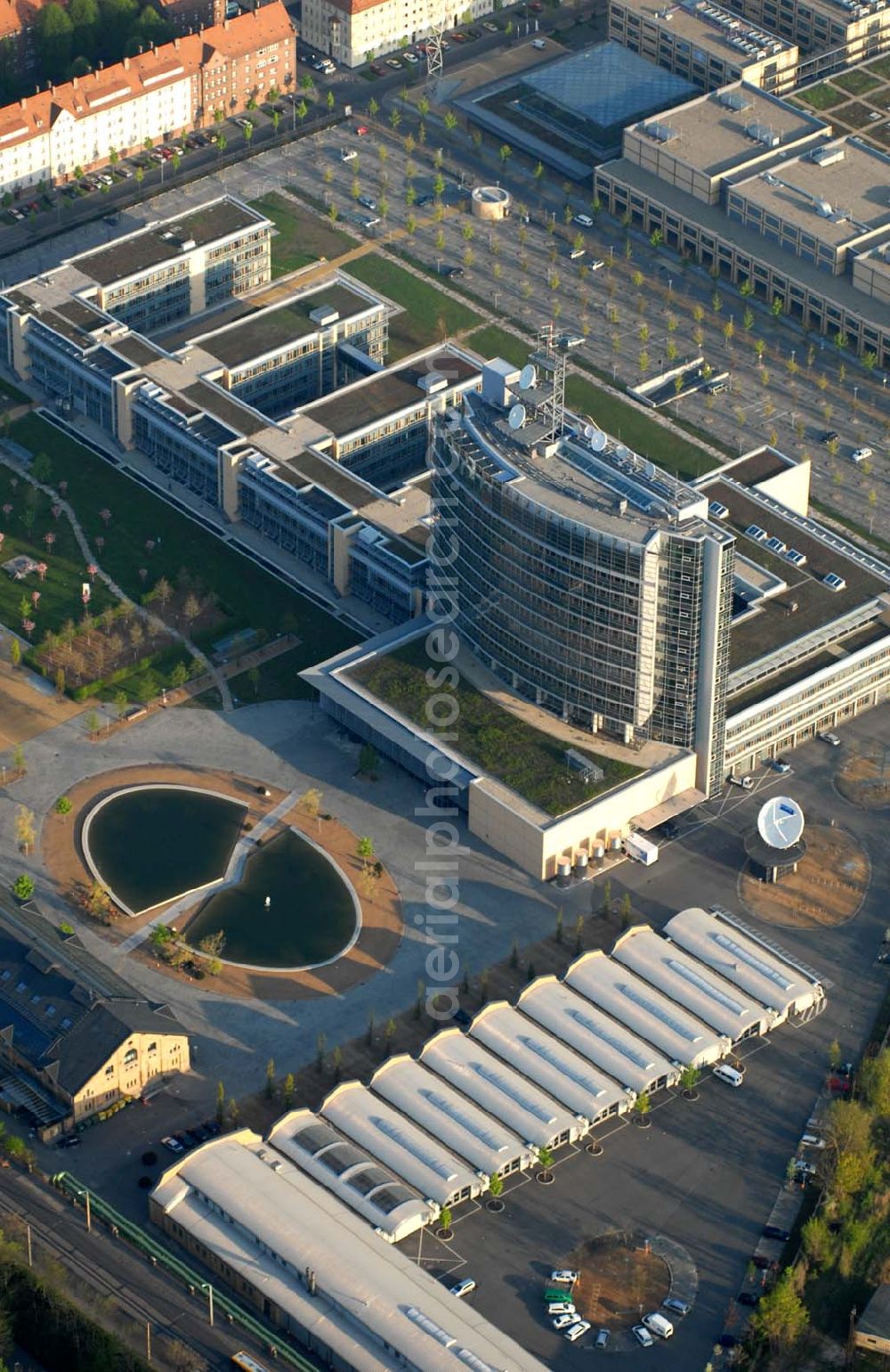 Leipzig from above - Blick auf das MDR-Gelände an der Richard-Lehmann-Straße in Leipzig. Kontakt: MITTELDEUTSCHER RUNDFUNK, Anstalt des Öffentlichen Rechts, Kantstr. 71 - 73, D-04275 Leipzig, Telefon: 0341-3000, E-Mail: neue-medien@mdr.de,