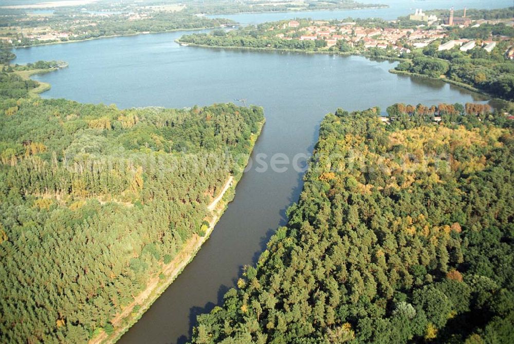 Aerial image Wusterwitz - Blick auf die Mündung des Elbe-Havel-Kanales am Plauer See bei Kirchmöser / Brandenburg.