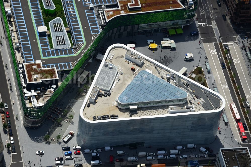 Aerial photograph Koblenz - View of the new shopping center and cultural building Forum Middle Rhine in the central square in Koblenz. The shopping center, which is scheduled to open in September 2012, was designed by the architectural firm Benthem Crouwel, is being built by the Züblin AG and operated by the ECE Project Management. The cultural building, scheduled to open in 2013, is going to be a new home for the Middle Rhine Museum and the city library of Koblenz