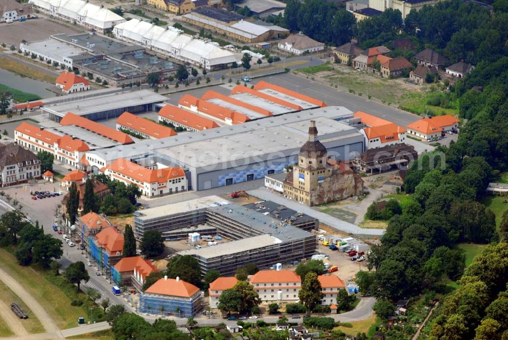 Aerial image Dresden - Blick auf das neue Dresdner Messegelände im Ostragehege. 2001 ist die neue Messe hierher umgezogen. Durch die Architekten Walter Kaplan, Christian Matzke und Klausjürgen Schöler (KMSP) wurde der Alte Schlachthof von Erlwein saniert und umgebaut. Kontaktb Alter Schlachthof: Bernd Aust Kulturmanagement GmbH, Gothaer Straße 11, D-01097 Dresden, Telefon: +49 351 43131-0, Telefax: +49 351 43131-17, E-Mail: info@aust-konzerte.com, Web: