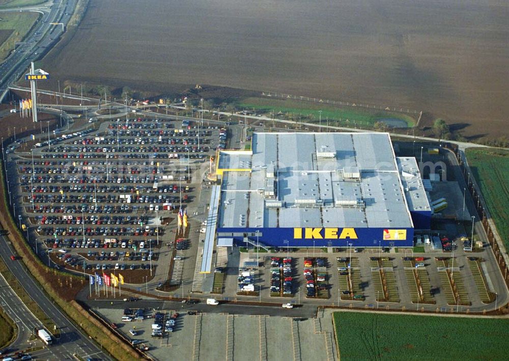 Aerial image Erfurt (Thüringen) - Blick auf das neu erröffnete IKEA-Einrichtungshaus in Erfurt Adresse: IKEA Deutschland GmbH & Co. KG ;Niederlassung Erfurt Eisenacher Straße 50; 99094 ERFURT