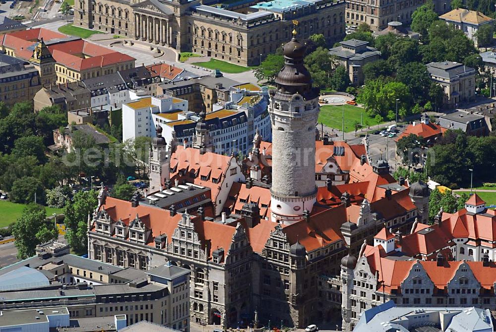 Aerial image Leipzig - Blick auf das Neue Rathaus, früher die Pleißenburg, Sitz des Oberbürgermeisters (offizielle Anschrift: Stadt Leipzig, Der Oberbürgermeister, Martin-Luther-Ring 4-6, 04109 Leipzig, Telefon: +49 (0) 341 123 0, Mail: info@leipzig.de, Web: