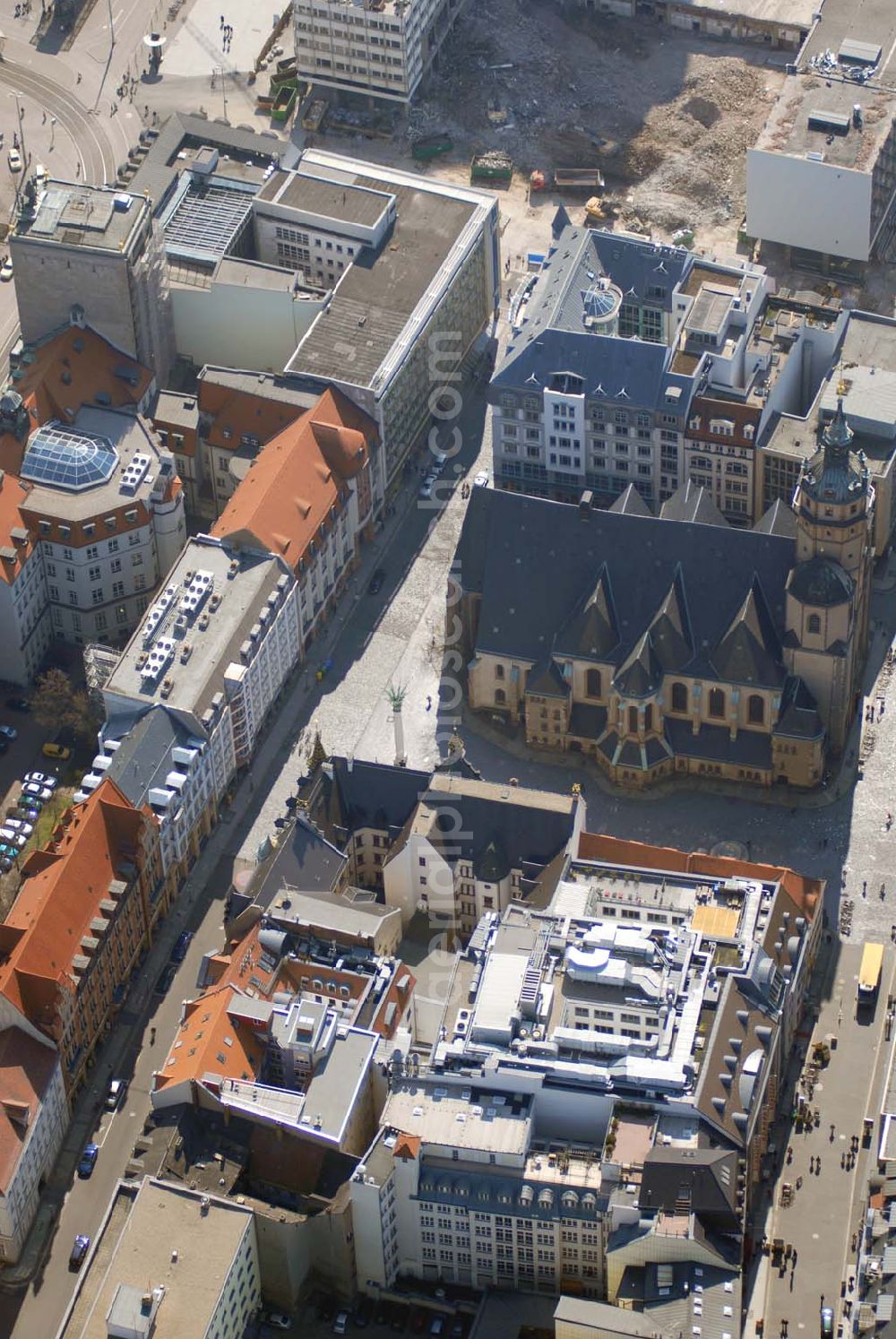 Aerial photograph Leipzig - Nikolaikirche in Leipzig; Evang.-Luth. Kirchenvorstand St. Nikolai-St. Johannis Leipzig; Verantwortlich: Pfarrer Christian Führer; Nikolaikirchhof 4, 04109 Leipzig; Tel: 0341 9605270; Fax: 0341 9605661; e-mail: pfarramt@nikolaikirche-leipzig.de; Achim Walder: