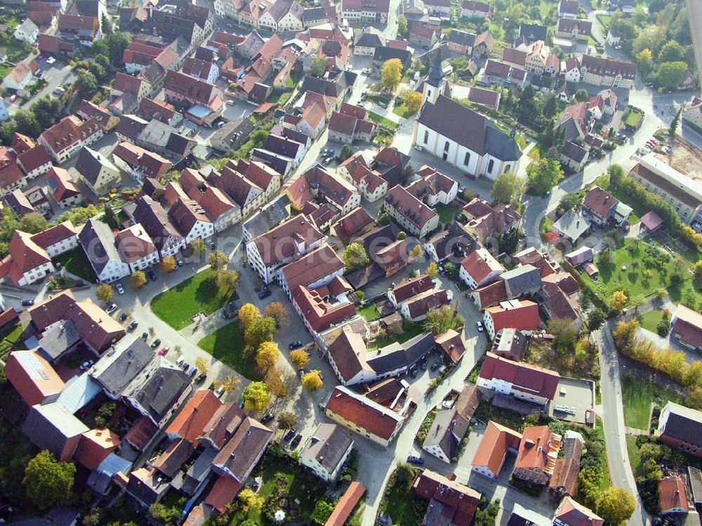 Aerial image Hollfeld / Bayern - Der Ortskern von Hollfeld, einem staatlich anerkannten Erholungsort, der ein mittelalterliches Flair besitzt. Kontakt: 96142 Hollfeld,Tel. +49 9274 9800;