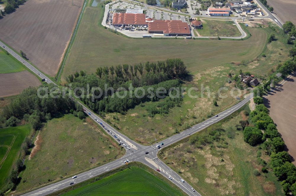 Aerial photograph BAD FREIENWALDE - Blick auf die Ortsumfahrung der Bundesstrasse B 167 nördlich von Bad Freienwalde. Landesbetrieb Straßenwesen Brandenburg (