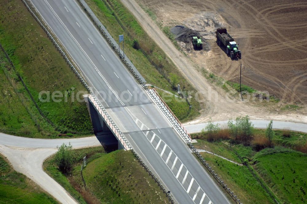 BAD FREIENWALDE from the bird's eye view: Blick auf die Ortsumfahrung der Bundesstrasse B 167 nördlich von Bad Freienwalde. Landesbetrieb Straßenwesen Brandenburg (