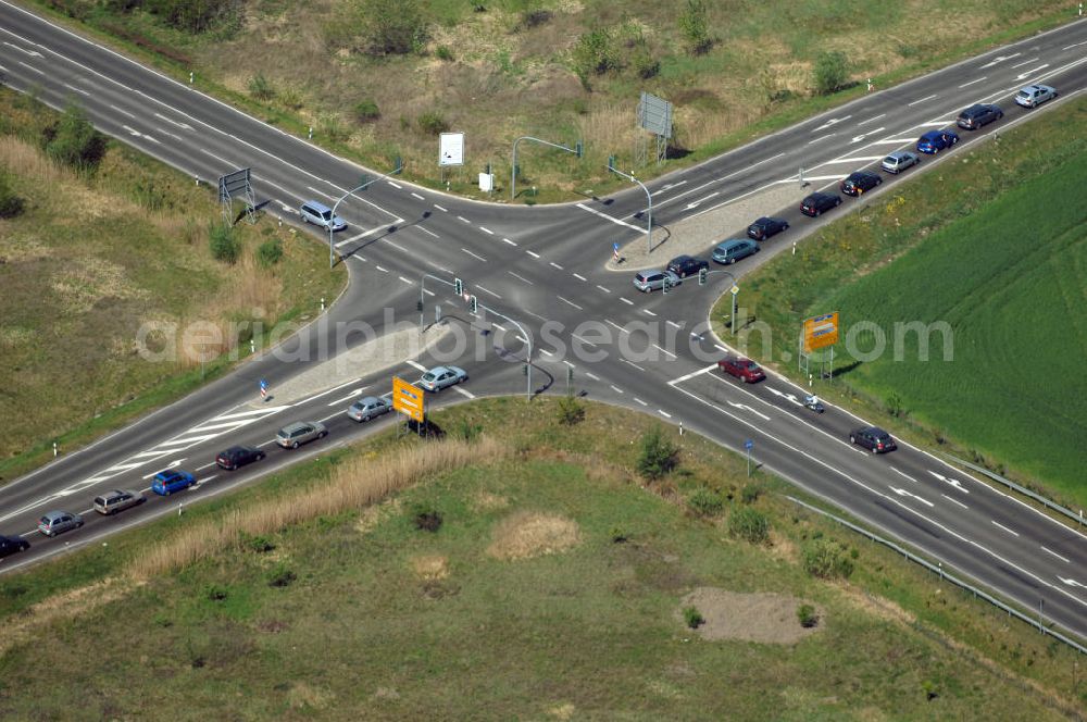 Aerial photograph BAD FREIENWALDE - Blick auf die Ortsumfahrung der Bundesstrasse B 167 nördlich von Bad Freienwalde. Landesbetrieb Straßenwesen Brandenburg (