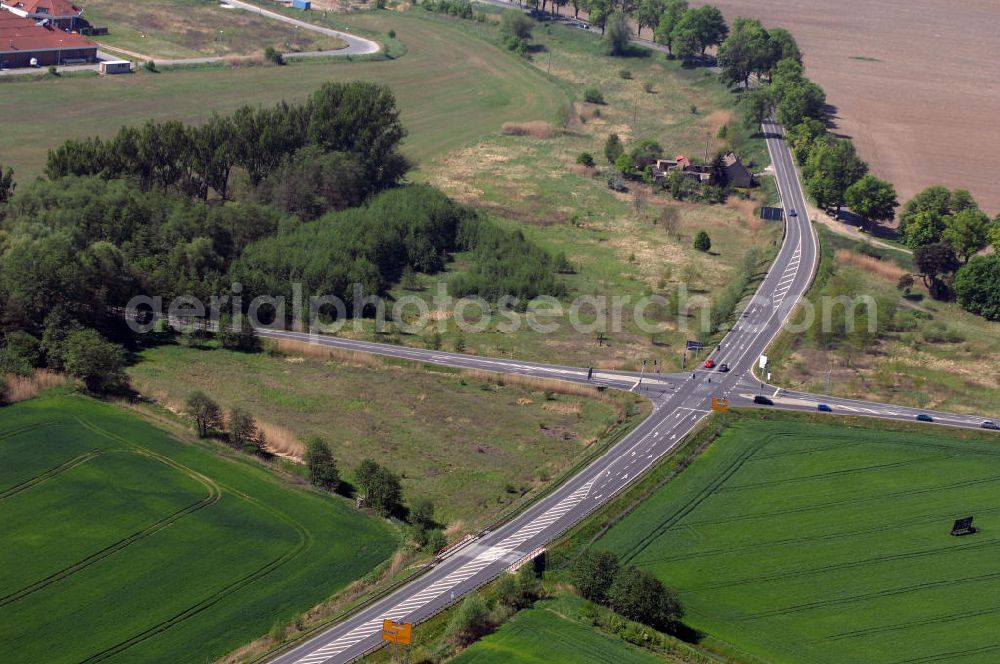 Aerial image BAD FREIENWALDE - Blick auf die Ortsumfahrung der Bundesstrasse B 167 nördlich von Bad Freienwalde. Landesbetrieb Straßenwesen Brandenburg (