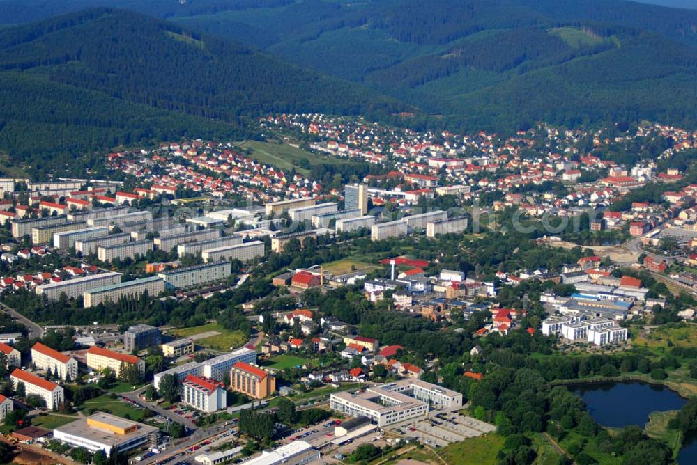 Ilmenau from above - Blick auf den Plattenbaukomplex Am Stollen in Ilmenau.