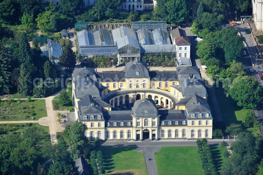 Aerial photograph Bonn - View of the Poppelsdorfer castle in Bonn in the state of North Rhine-Westphalia. The Poppelsdorfer Baroque palace was designed by the architect Frenchman Robert de Cotte and built from 1715 to 1740. Currently, the castle contains scientific institutions with a courtyard, where castleconcerts are held