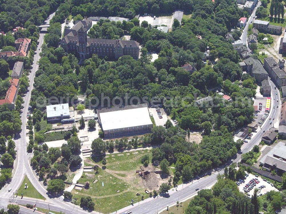 Potsdam / BRB from the bird's eye view: Blick auf das Projekt Freizeitbad am Brauhausberg. Die Bauarbeiten haben bereits begonnen. Im Hintergrund ist der Landtag Potsdam zu sehen.