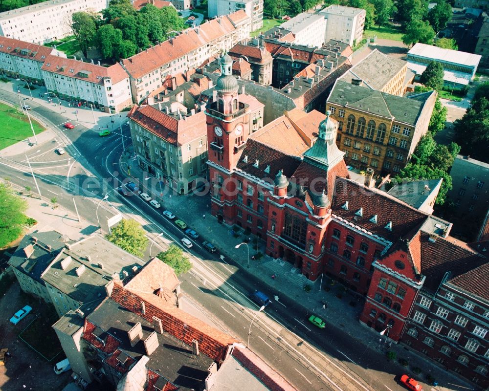 Berlin from the bird's eye view: View of City Hall Pankow at the site Breite Strasse in Berlin - Pankow. The three-storey Verblendbau of red clinker bricks and red sandstone with a base of Silesian granite was designed by architect William Johow and opened in 1903. The building belongs to the eclectic style