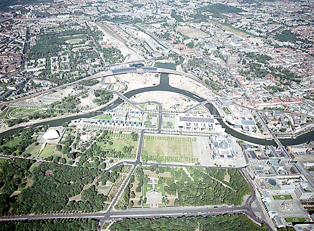 Aerial image Berlin - Tiergarten (Spreebogen) - Berlin Tiergarten / Mitte Regierungsviertel im Berliner Tiegarten am Spreebogen mit dem Reichstag, Paul-Löbe-Haus und Bundeskanzleramt, Marie-Elisabeth-Lüders-Haus Im Auftrag der Bundesbaugesellschaft mbH