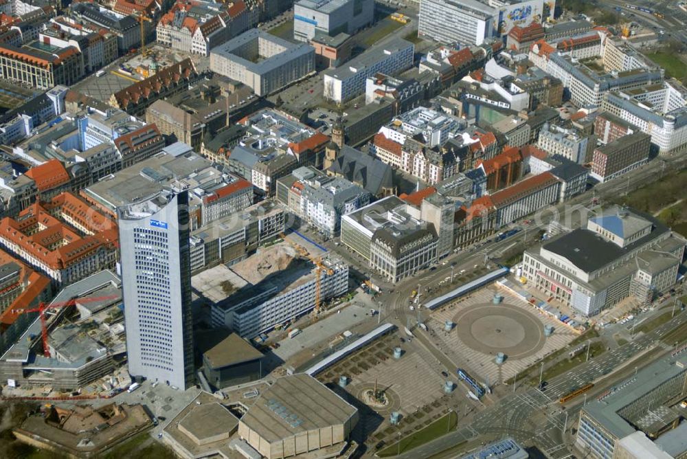 Leipzig from above - Blick auf restaurierte Wohn- und Geschäftshäuser an der Ritterstrasse im Stadtzentrum von Leipzig.