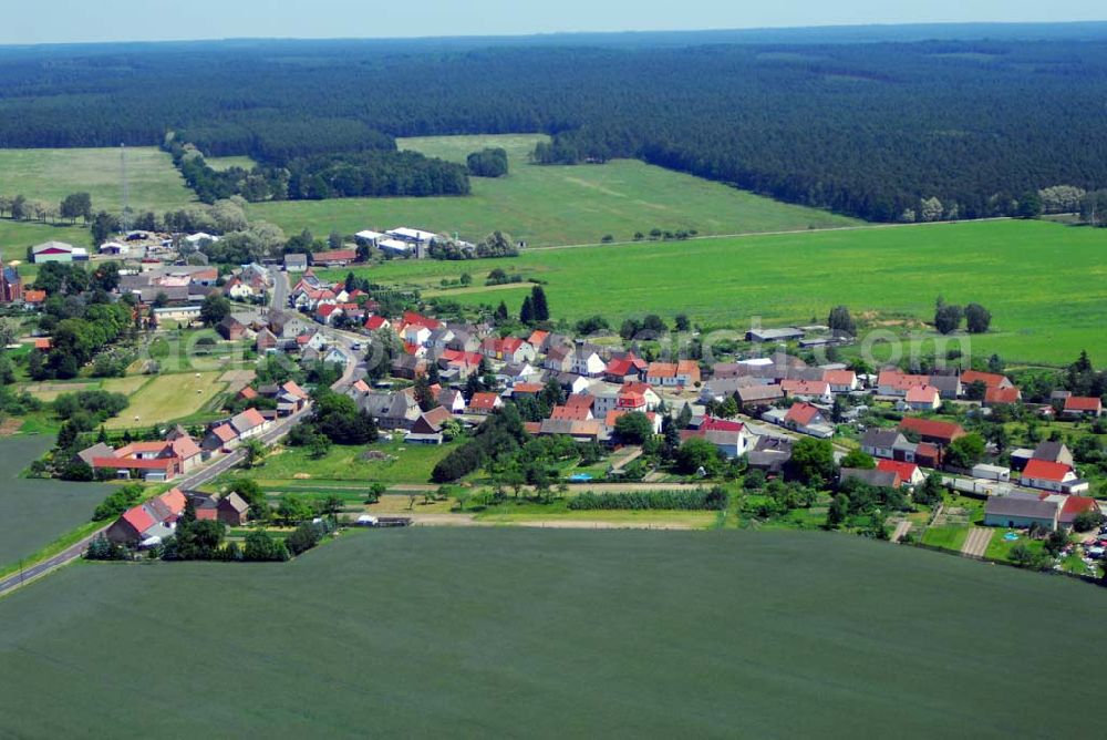 Aerial image Reuden(Fläming) - Blick auf Reuden(Fläming); Landkreis Zerbst; PLZ:39264;